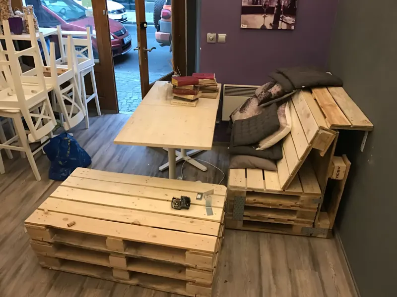 The space during the renovation